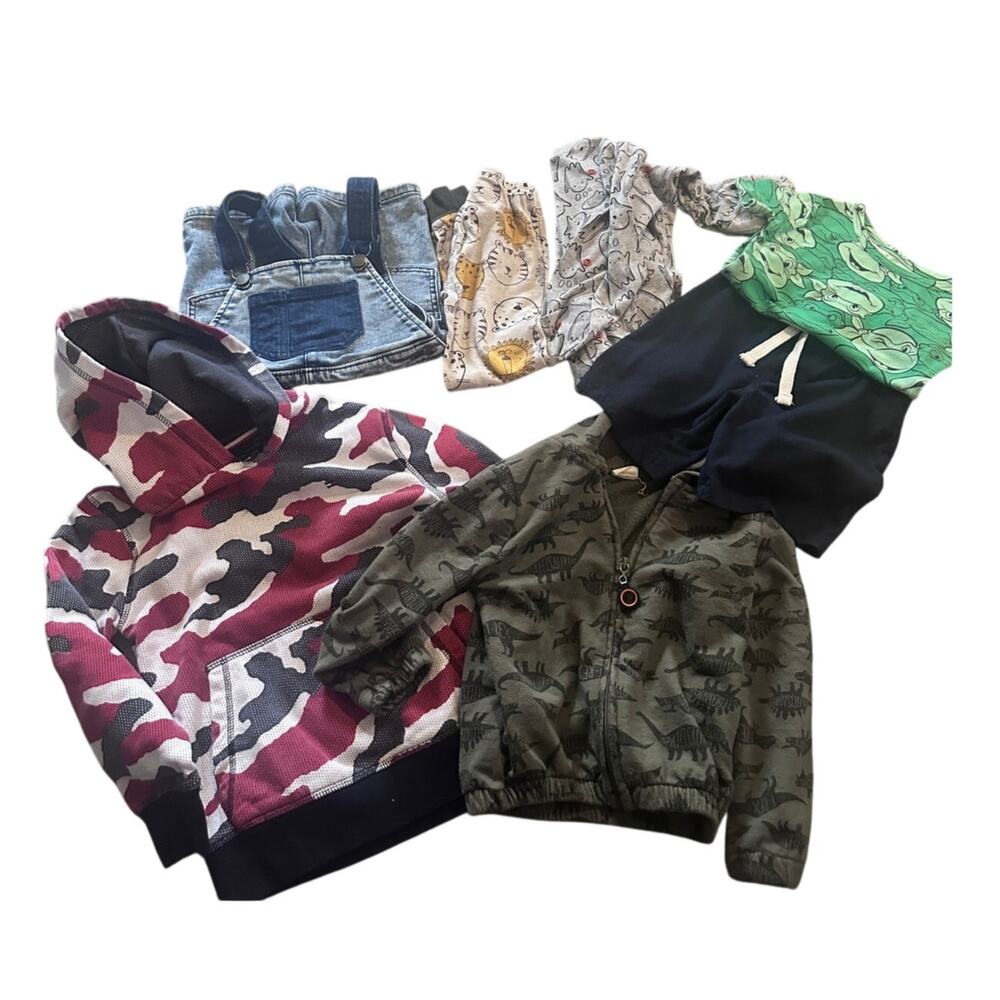 7 piece mixed season boys size 4-6t  lot of Clothes Tommy Hilfiger Carter